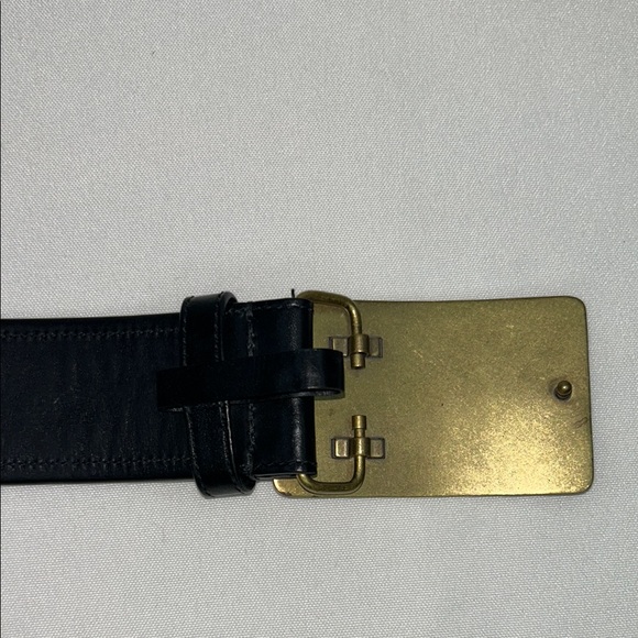 Coach Horse and Carriage Black Leather Belt with Brass Buckle Size Medium 40”L - Picture 6 of 13